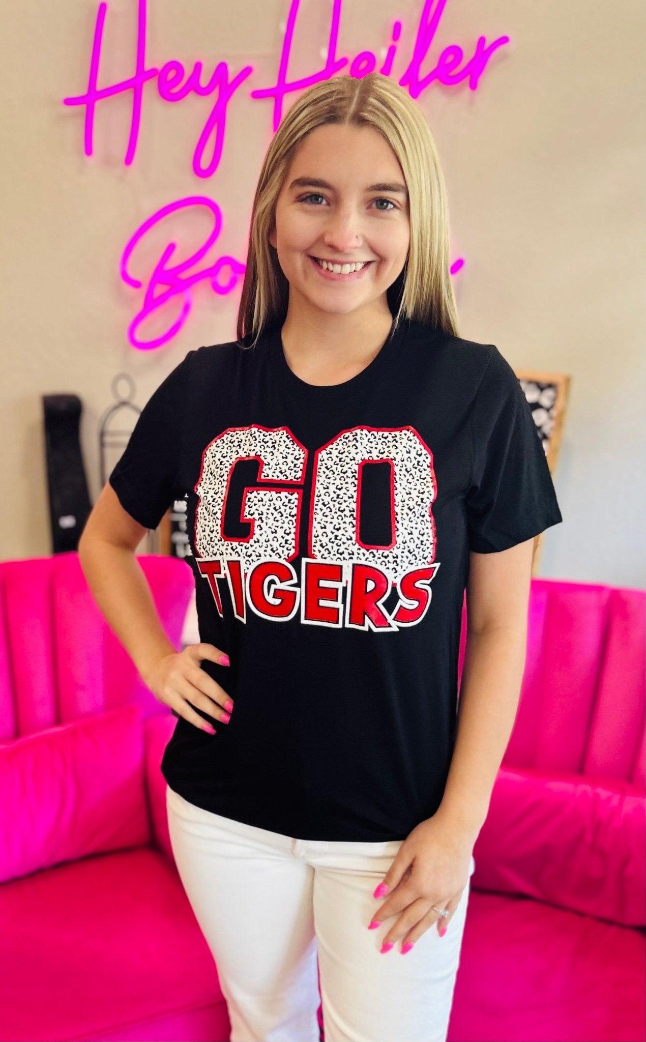 Go Tigers Tee - Hey Heifer Boutique