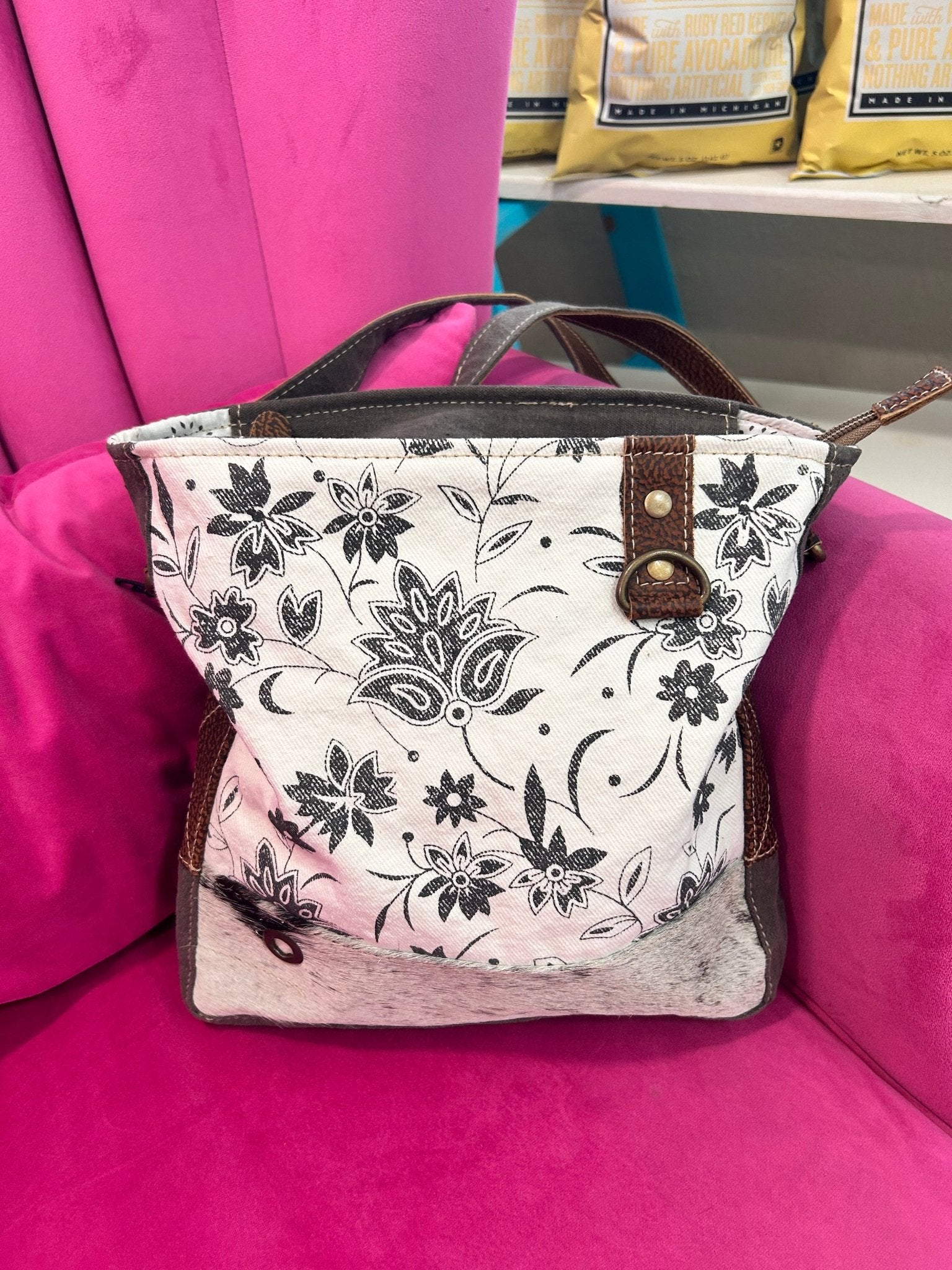 Albino Shoulder Bag - Hey Heifer Boutique