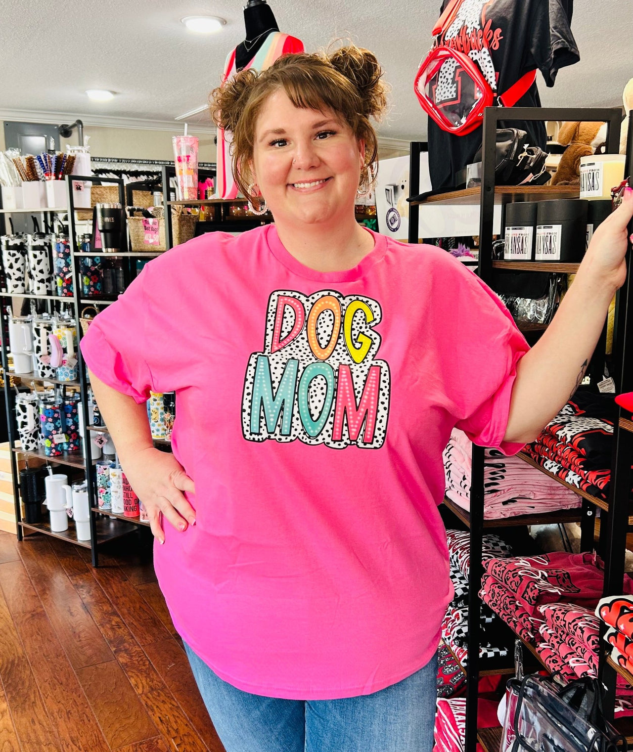 Dog Mom Tee - Hey Heifer Boutique