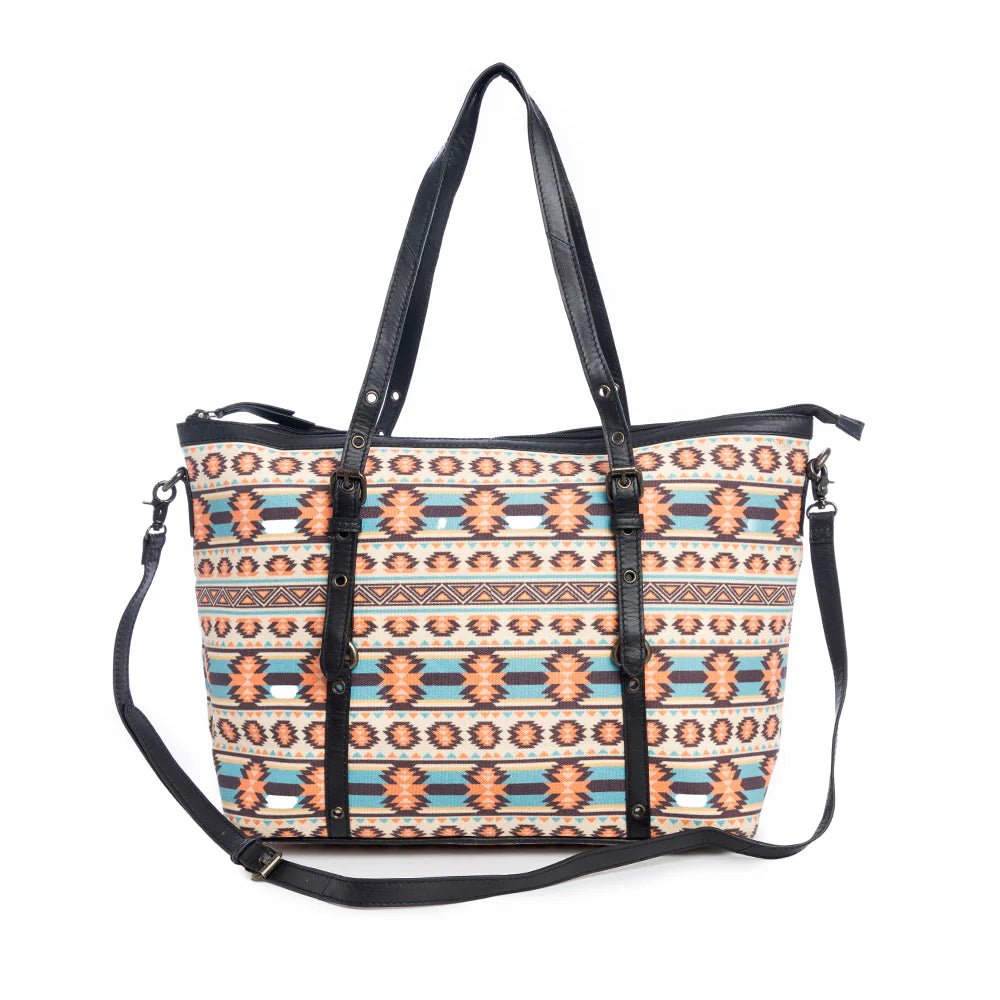 Fountain Trail Tote Bag - Hey Heifer Boutique