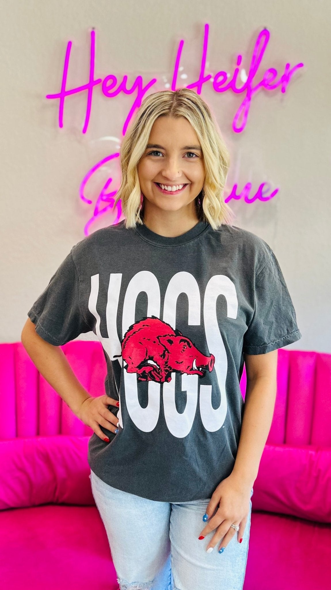 Hogs Puff Tee - Hey Heifer Boutique