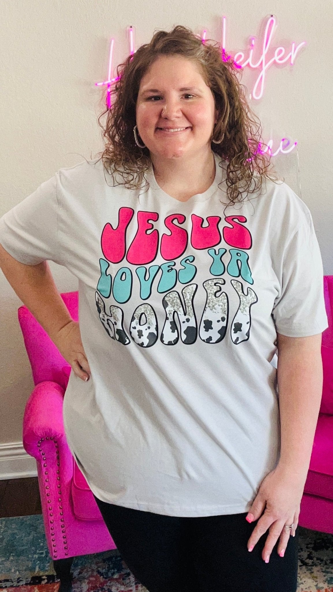 Jesus Loves Ya Tee - Hey Heifer Boutique