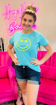 Smiley Face Tee - Hey Heifer Boutique