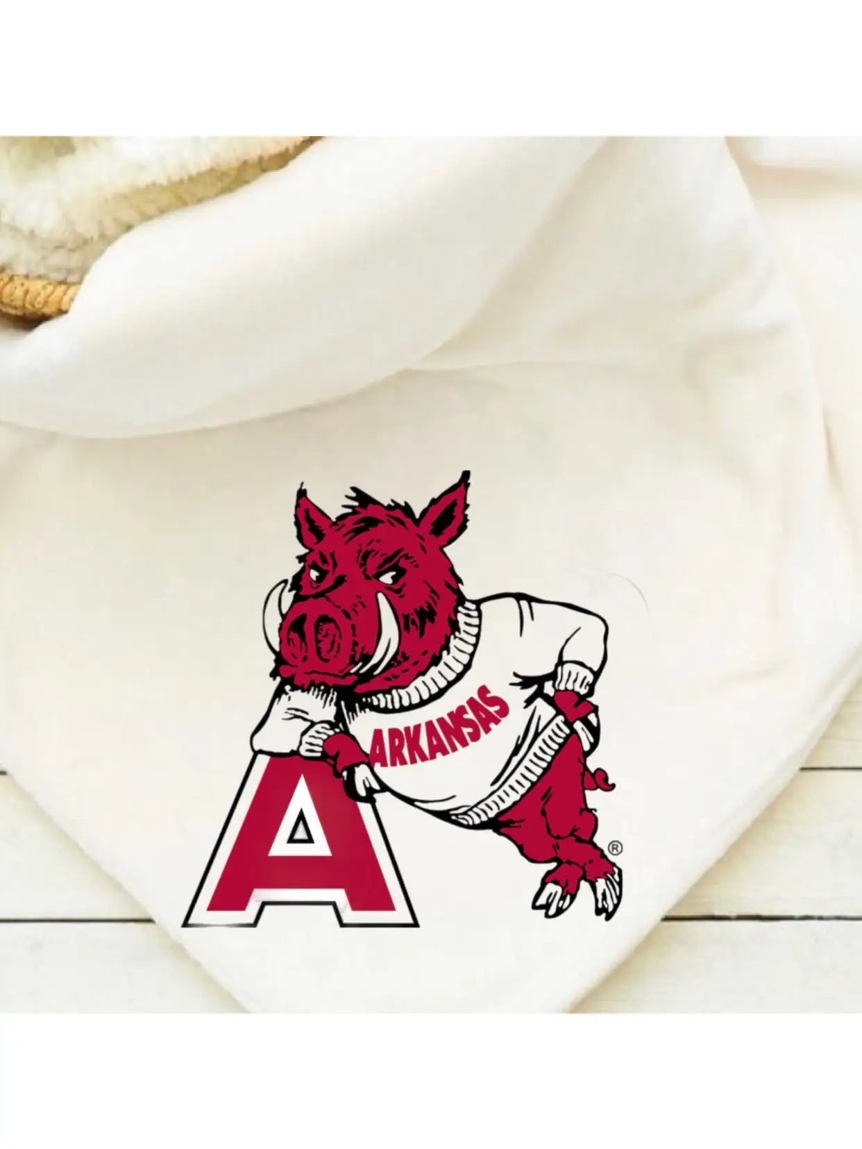 Vintage Hogs Blanket - Hey Heifer Boutique